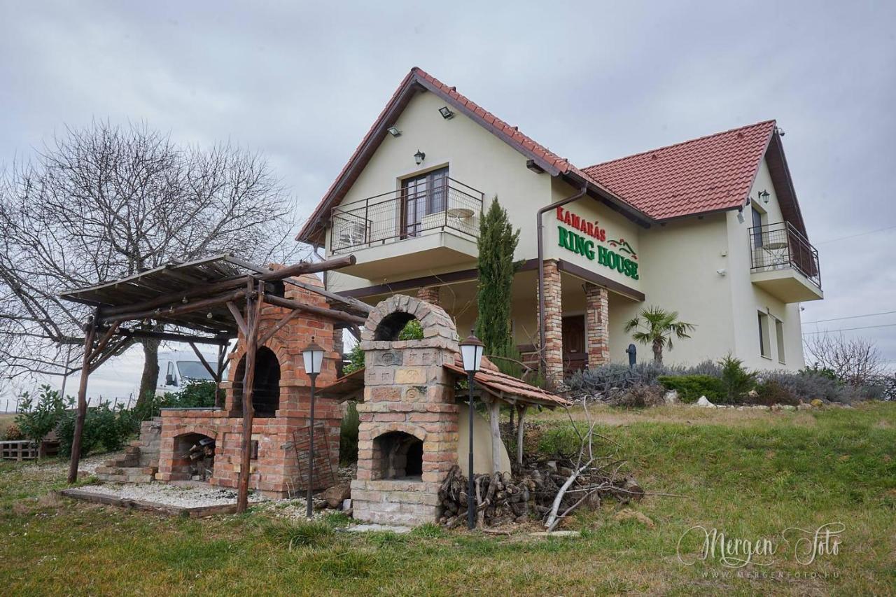 Bed and Breakfast Kamarás Ring House Mogyoród Exterior foto